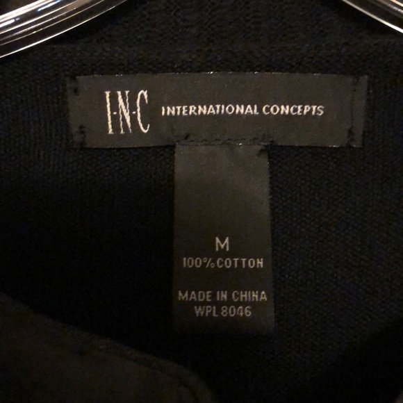 Sweater. - Picture 5 of 5